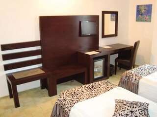 Отель Hotel Sydney Крайова Стандартный двухместный номер с 1 кроватью или 2 отдельными кроватями-6